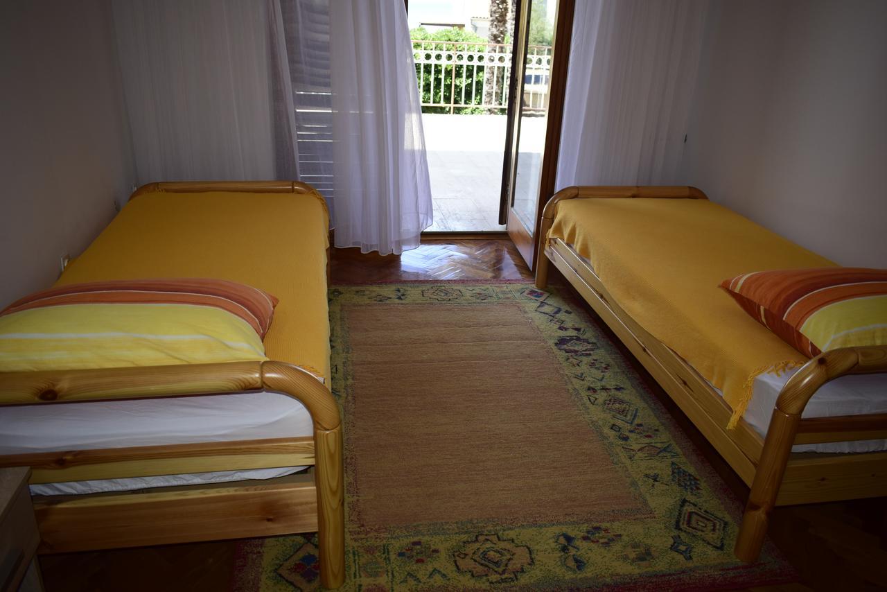 Apartment Faith Malinska Extérieur photo